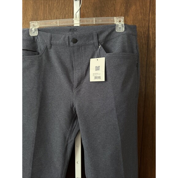 New I-Fit Men’s Blue/Gray Pants Sz 40 Runs Sm Inseam 32 - Picture 2 of 5